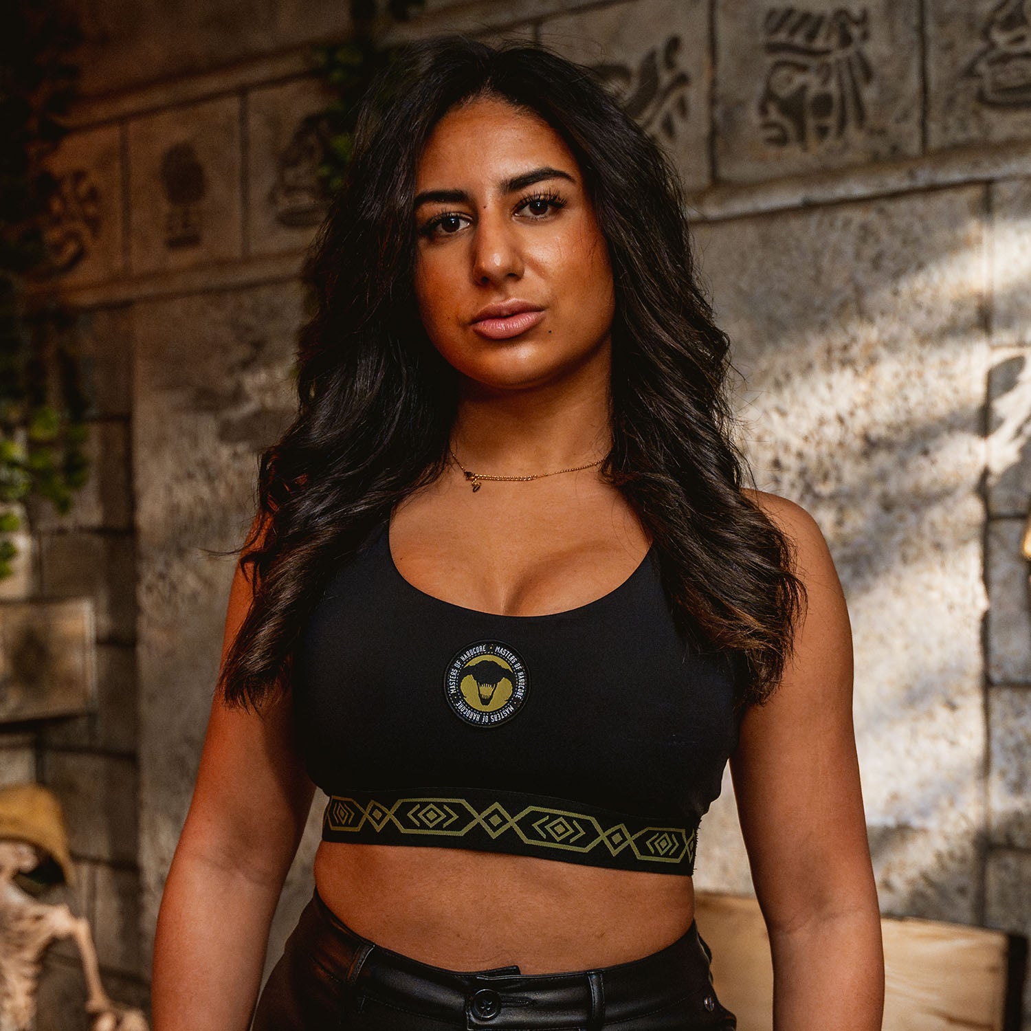 T-shirts & tops image